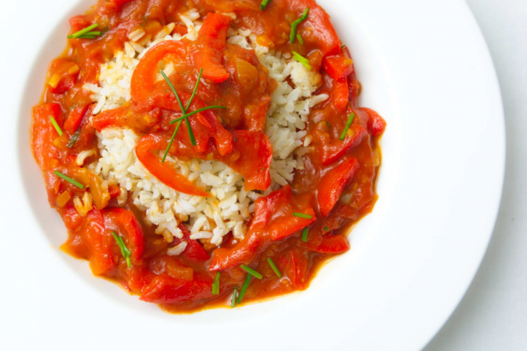 Letscho mit Reis - Wohlfühlküche Letscho mit Reis - Wohlfühlküche